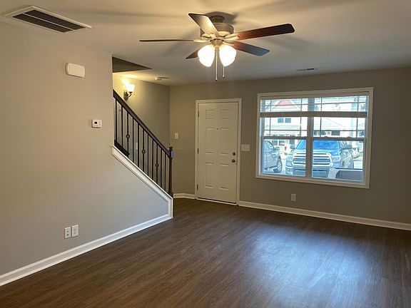 2nd image of 242 Woodland Valley Ln