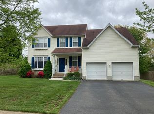 99 Valley Rd, Jackson, NJ 08527