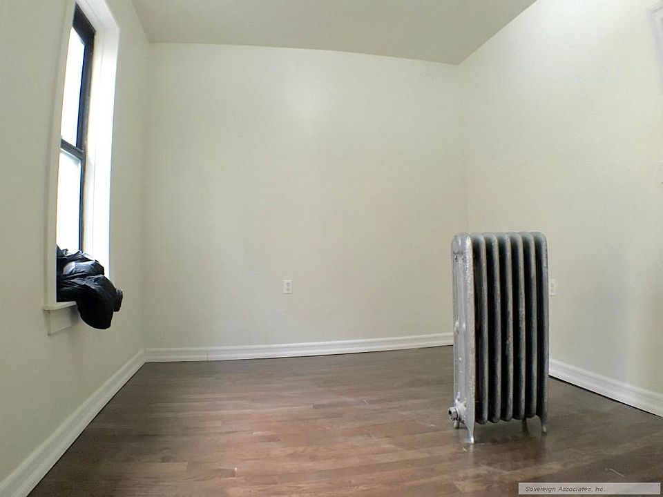 1st image of 30 Cooper St APT 1K