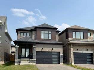 60 Whithorn Cres, Haldimand County, ON N3W 0E5