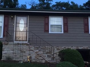 5927 Pleasant St, South Park, PA