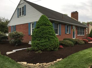 722 W Newport Rd, Lititz, PA 17543