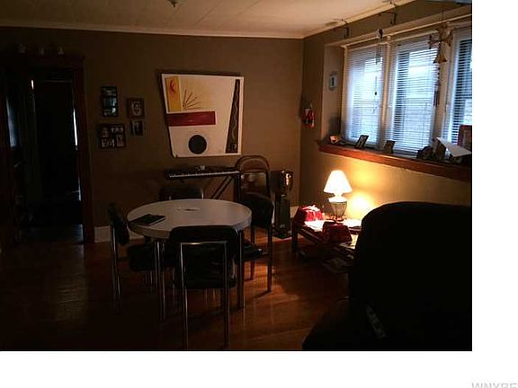 2nd image of 307 Crestwood Ave