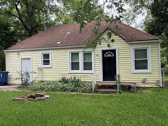2nd image of 1539 N Cheyenne Ave