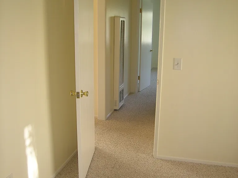 616 Chiquita Rd — Photo 5