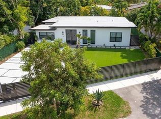 1320 N Biscayne Point Rd #1320, Miami Beach, FL 33141