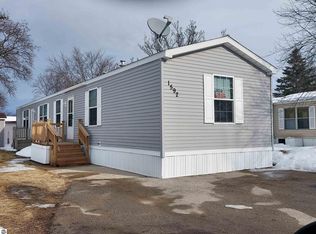 1592 Geraldton Pl, Traverse City, MI 49686