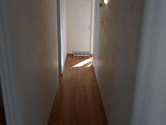 5th image of 2306 Hoard St APT 1