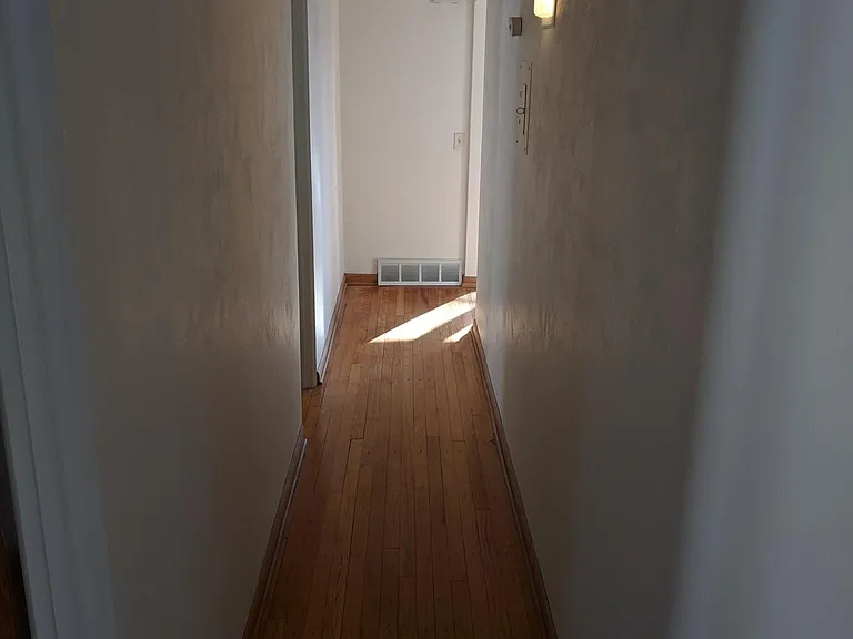 2306 Hoard St #1 — Photo 5