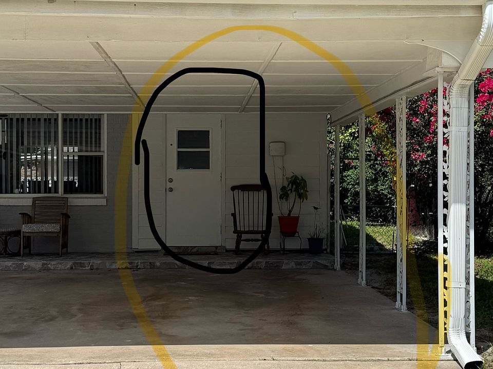 1st image of 5265 San Paulo St
