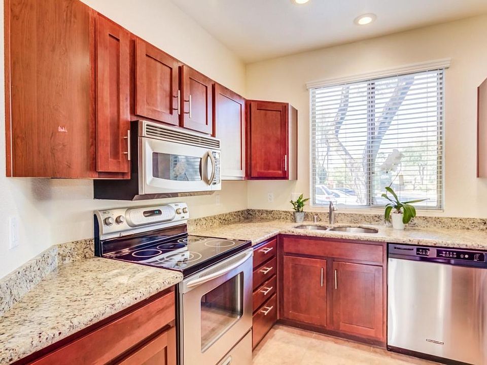 1st image of 4848 N 36th St Unit 134