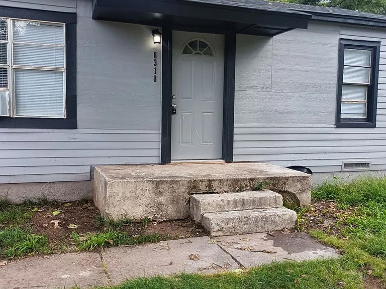 6318 Anderson Dr — Photo 1