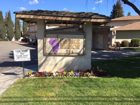 164 Frontage Rd APT 1