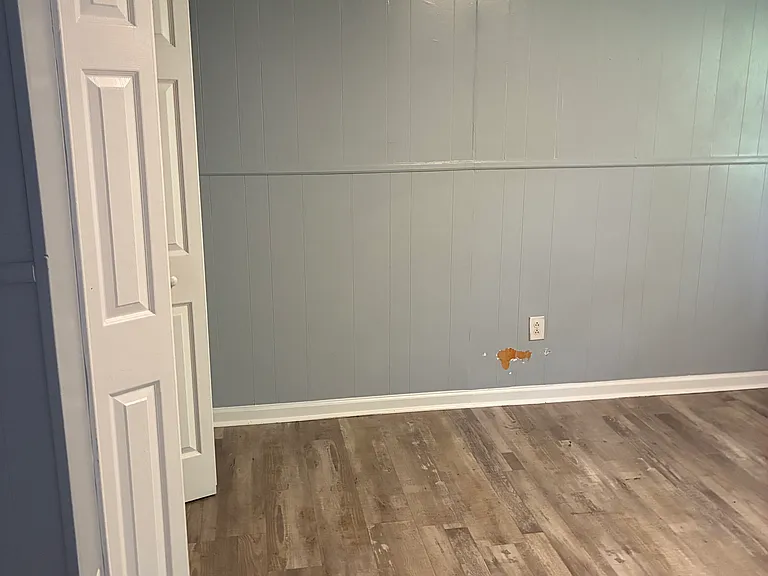 916 E Raleigh Blvd #G — Photo 10