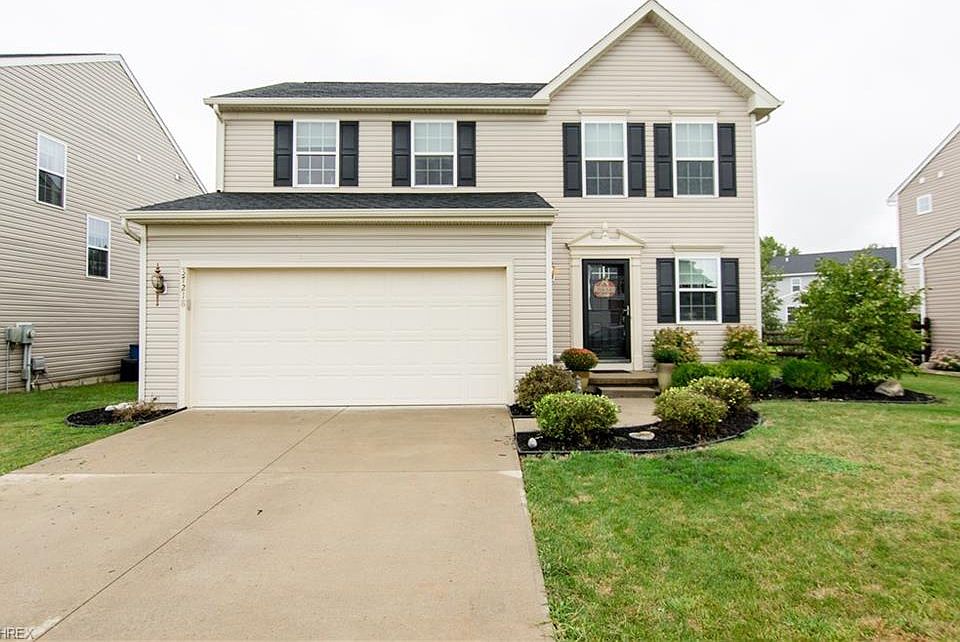 1st image of 37218 Tail Feather Dr