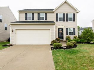 37218 Tail Feather Dr, North Ridgeville, OH 44039