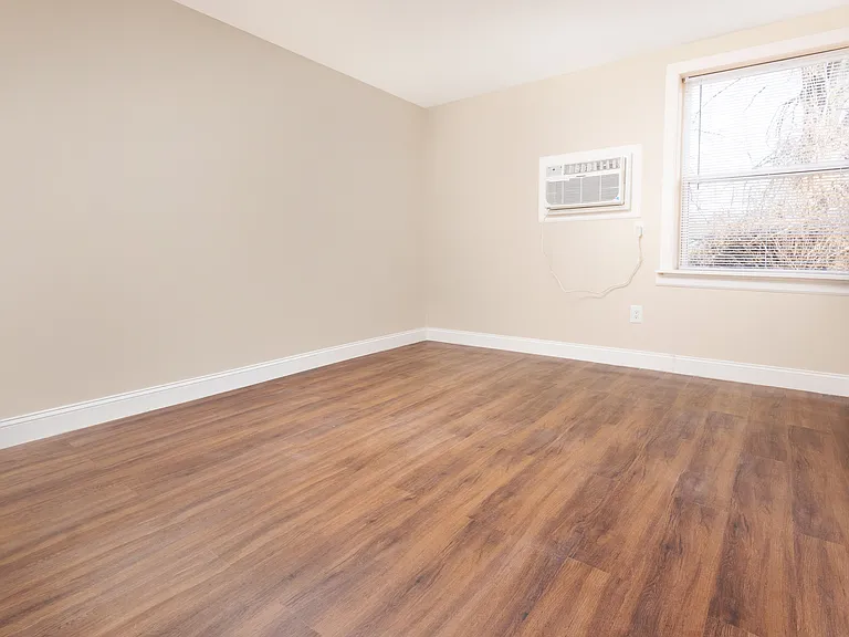 Aspen Grove Apartment Homes — Photo 12