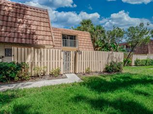 515 Green Springs Pl, West Palm Beach, FL 33409