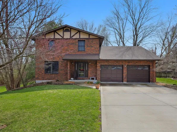 2945 Mark Trail Dr, Glen Carbon, IL 62034