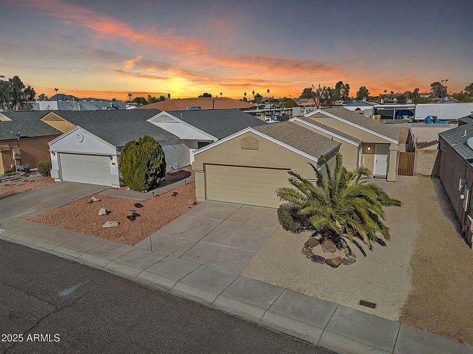 1st image of 2850 W Muriel Drive