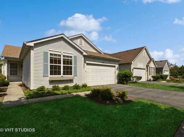 422 Enfield Ln, Grayslake, IL 60030