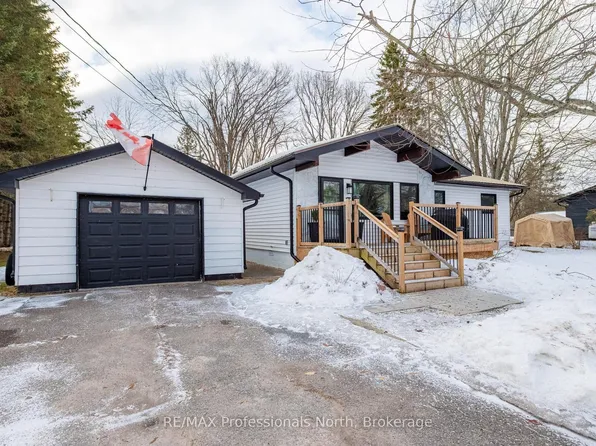 221 Alpine Lake Rd, Trent Lakes, ON K0M 1A0