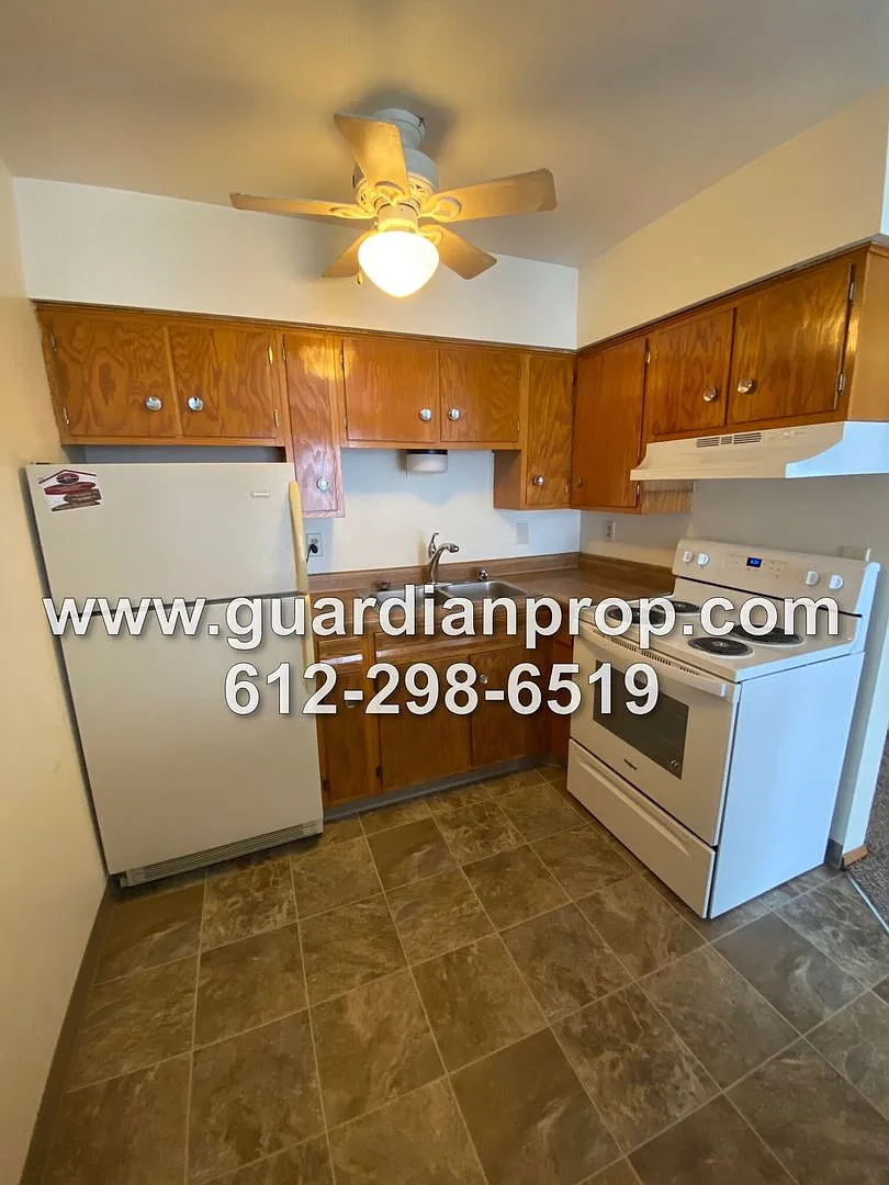 1144 Dionne Street — Photo 4