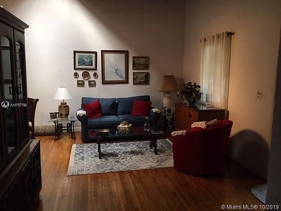 5th image of 640 Quail Ave
