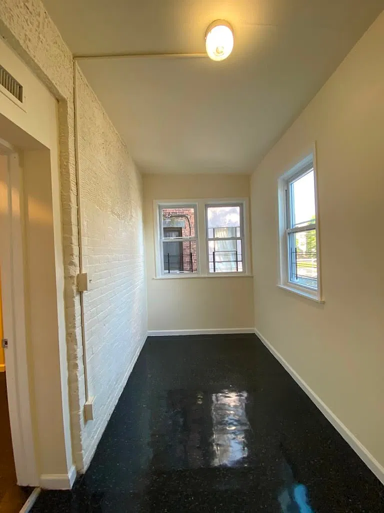 19 Lawrence St — Photo 3