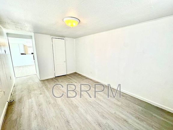 4th image of 2305 27th St