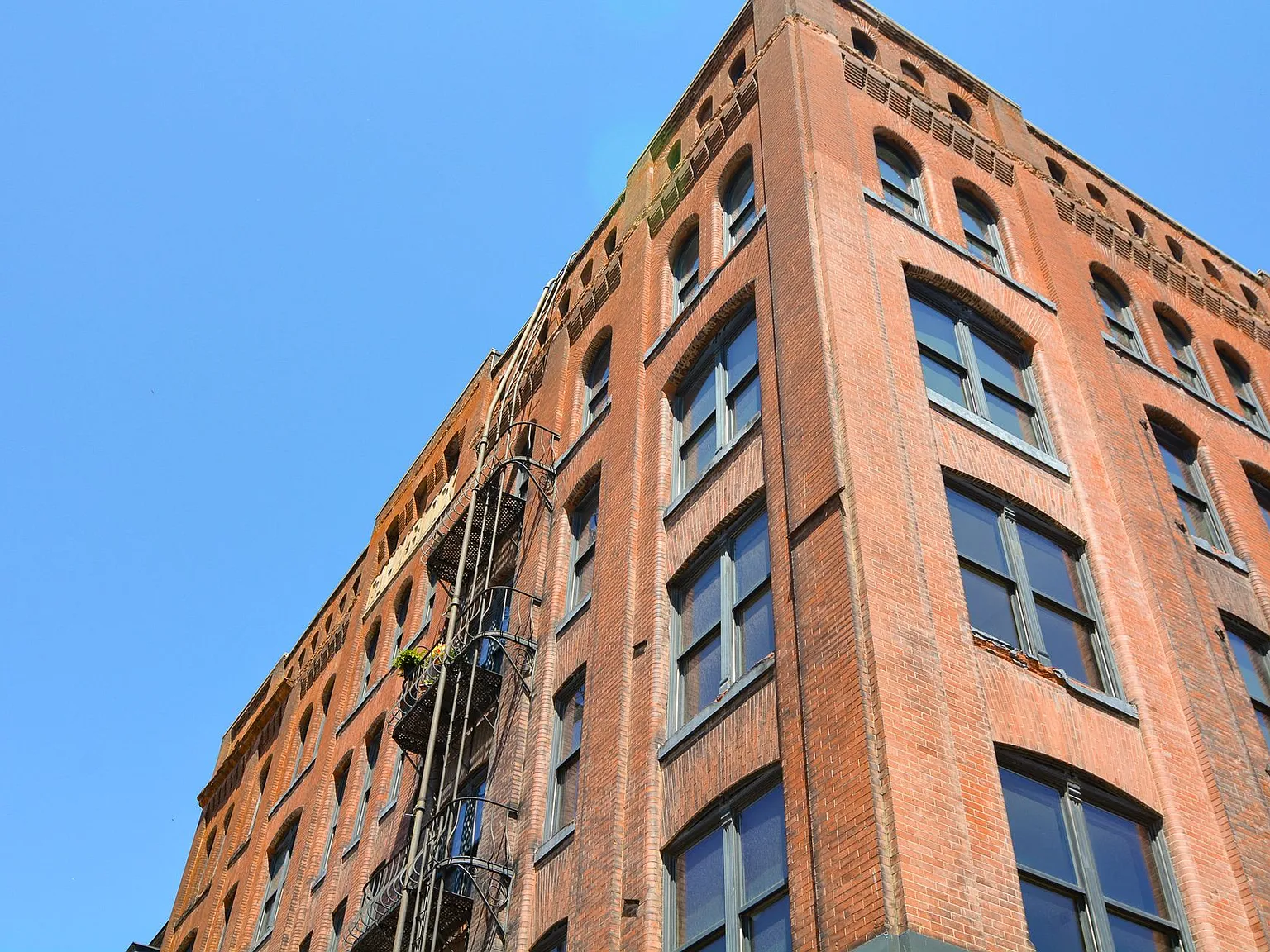 Bloc 12 Apartments — Photo 2