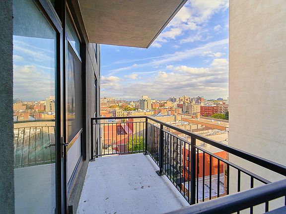 2nd image of 2211 3rd Ave APT 11C