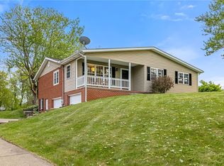 17 Eberle Rd, Hickory, PA 15340
