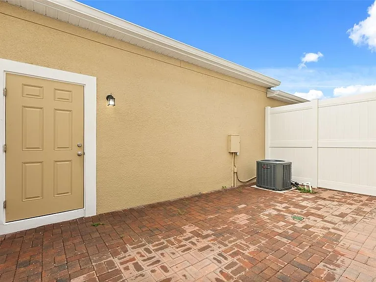7078 Twilight Bay Dr — Photo 30
