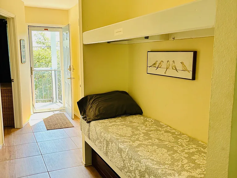 1581 Parkview Dr #E6 — Photo 7