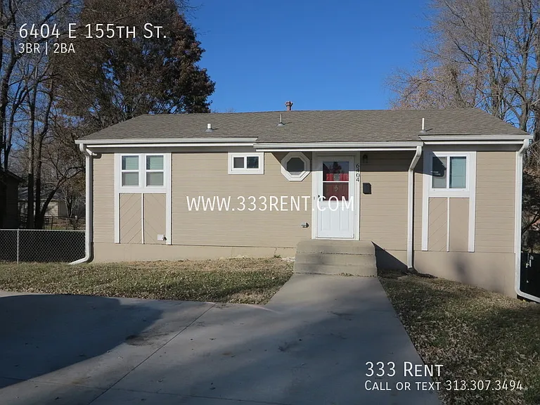 6404 E 155th St — Photo 1