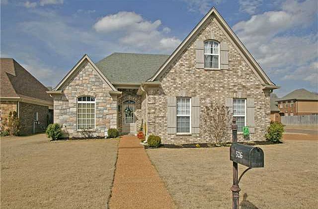 1st image of 5216 Newton Oak Cir S