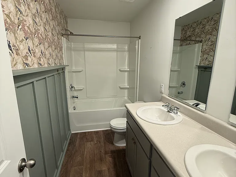 141 Rosefield Ct — Photo 17