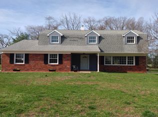 26 Barclay St, Newtown, PA 18940
