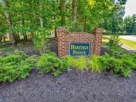 2nd image of 161 Heritage Pointe
