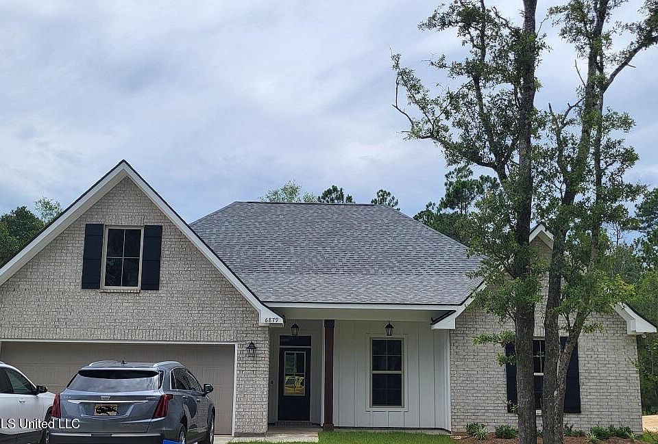 1st image of 6879 Rolling Green Dr