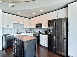 360 Nueces St APT 2803, Austin, TX 78701