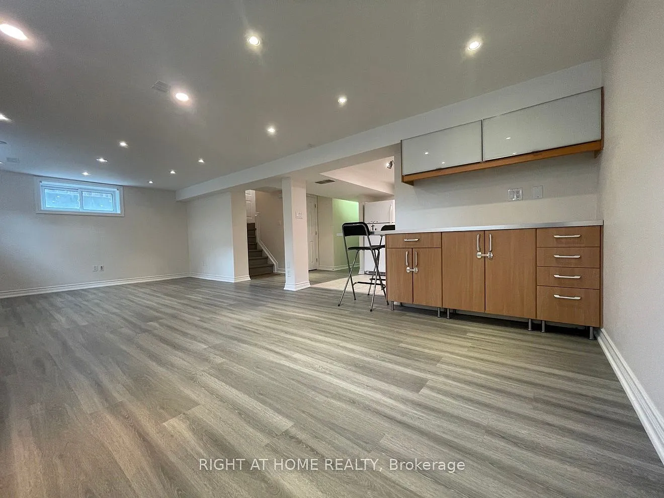 2 bed, $2,300 — Photo 3