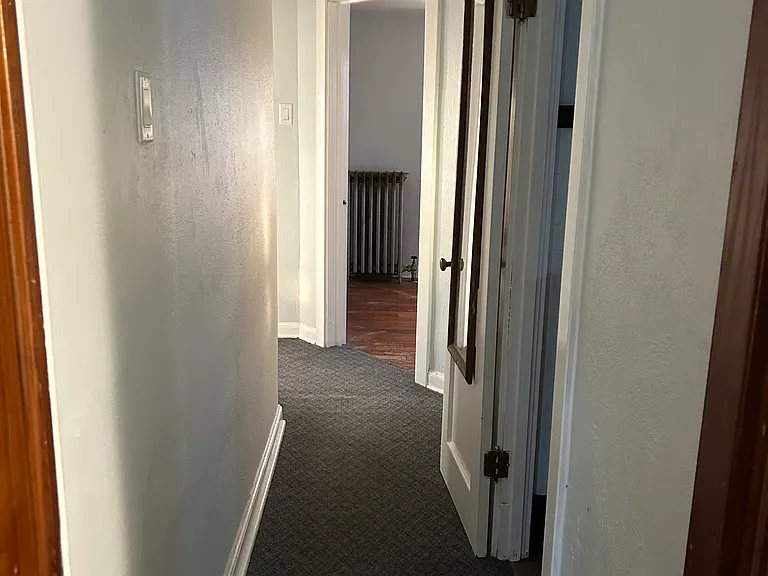 213 S Wilmoth Ave — Photo 1