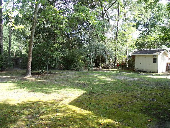 5th image of 103 Lenwood Dr
