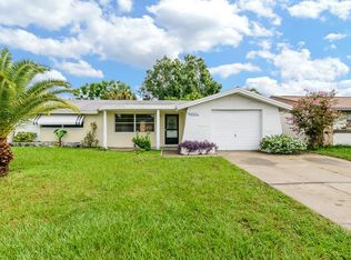 7335 Moravian Dr, Port Richey, FL 34668