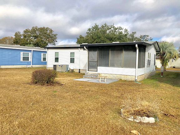 4th image of 423 S Edgewater Dr