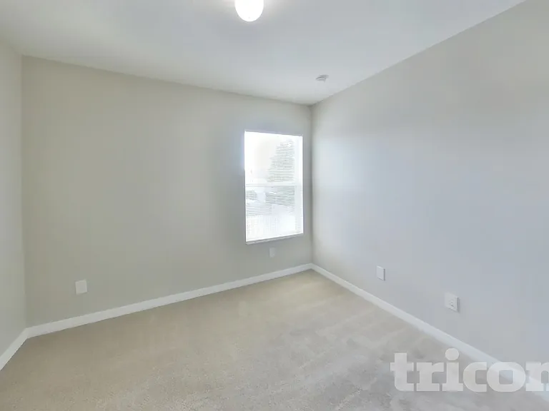 1708 Portcastle Cir — Photo 12