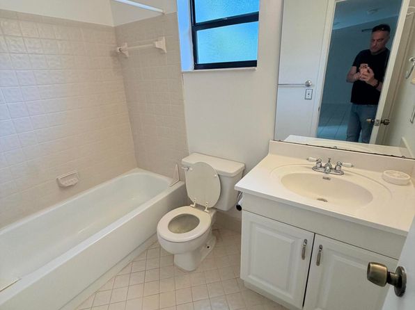 3929 Carambola Cir N #2902