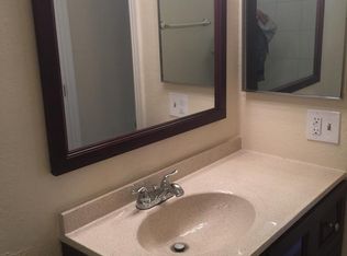 1030 Massachusetts Ave, Riverside, CA 92507